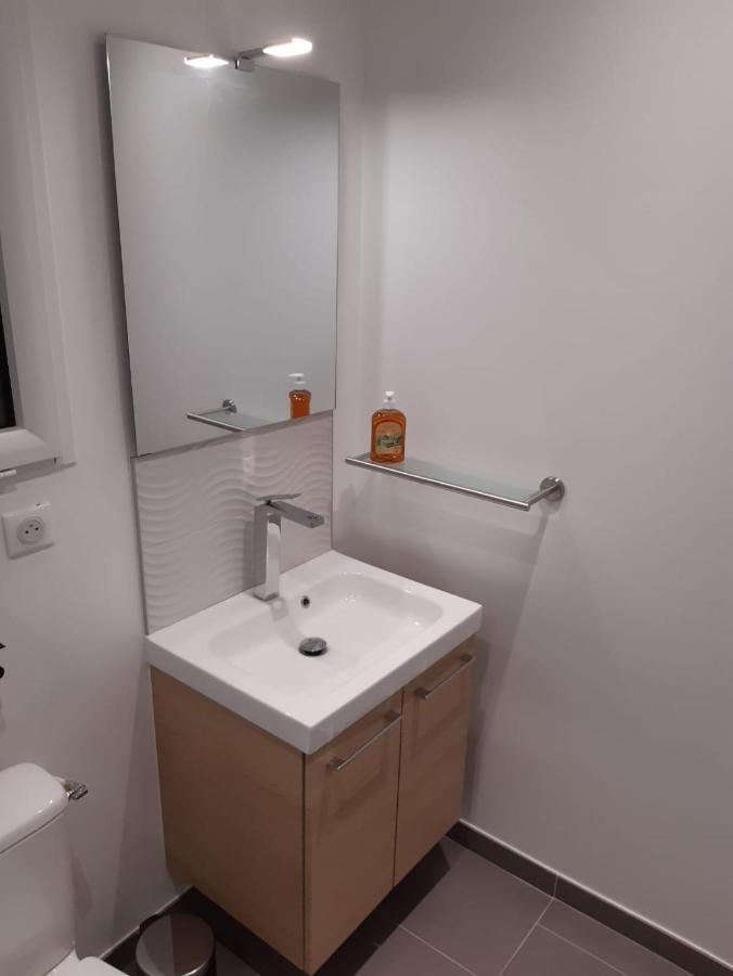 Appartement De Charme Disneyland Paris - Nidouest Chanteloup En Brie Buitenkant foto